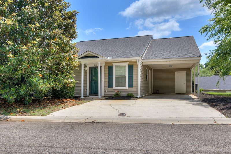Evans, GA - Sleeper, Townhome